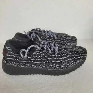 Forever Black/gray  thread Athletic Sneaker Shoe Size 5 Lightweight